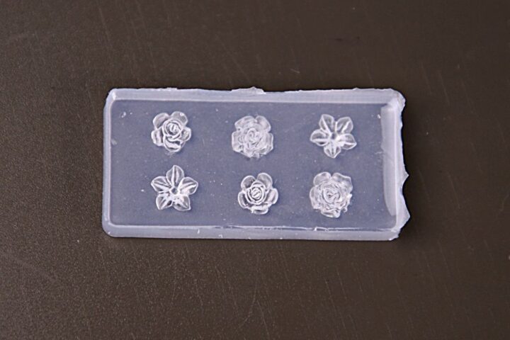 Salon Workflow: 3D Nail Charm Mold for Faster Embossed Art