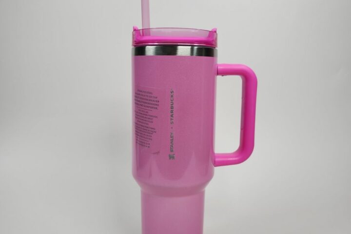 Salon-Ready Hydration: 40oz Stainless Steel Tumbler